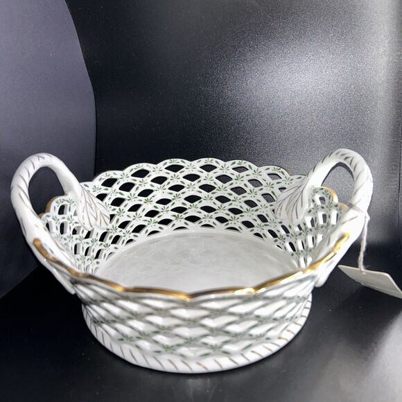 Andrea by Sadek Porcelain Basket Bowl Green & Gold Accents - Picture 2 of 11